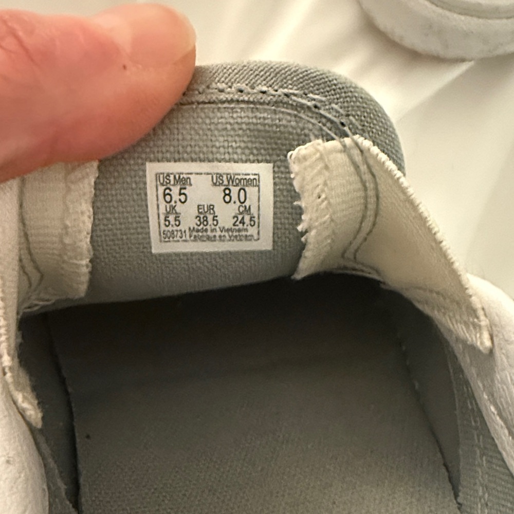 Vans 🩷 - Picture 9 of 10